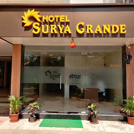 Kudal  Hotel Surya Grande מראה חיצוני תמונה