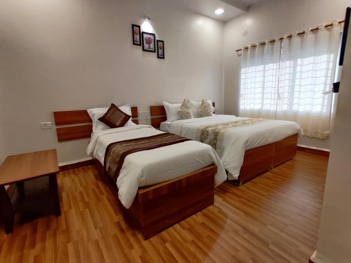 Kudal  Hotel Surya Grande מראה חיצוני תמונה