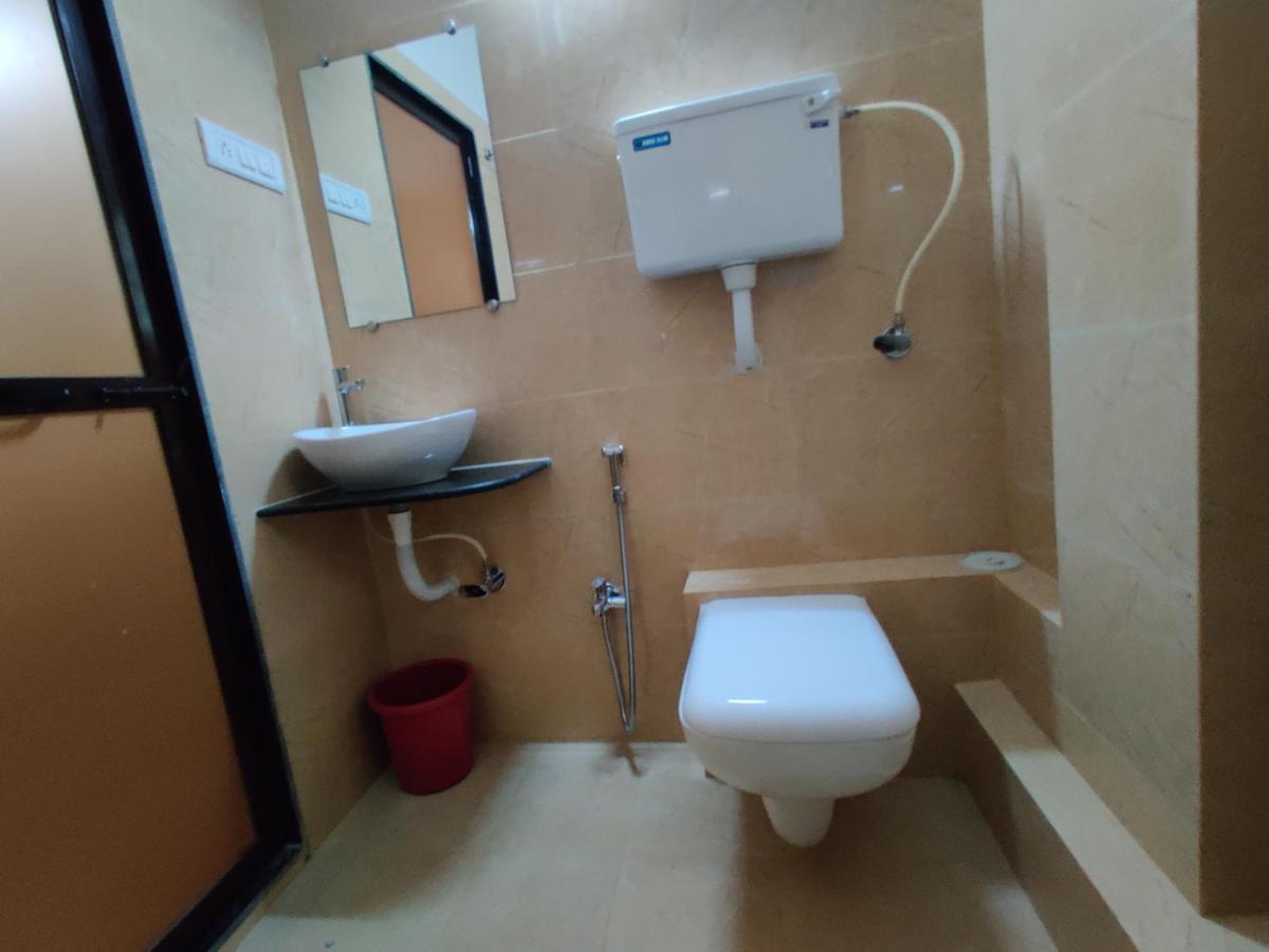 Kudal  Hotel Surya Grande מראה חיצוני תמונה